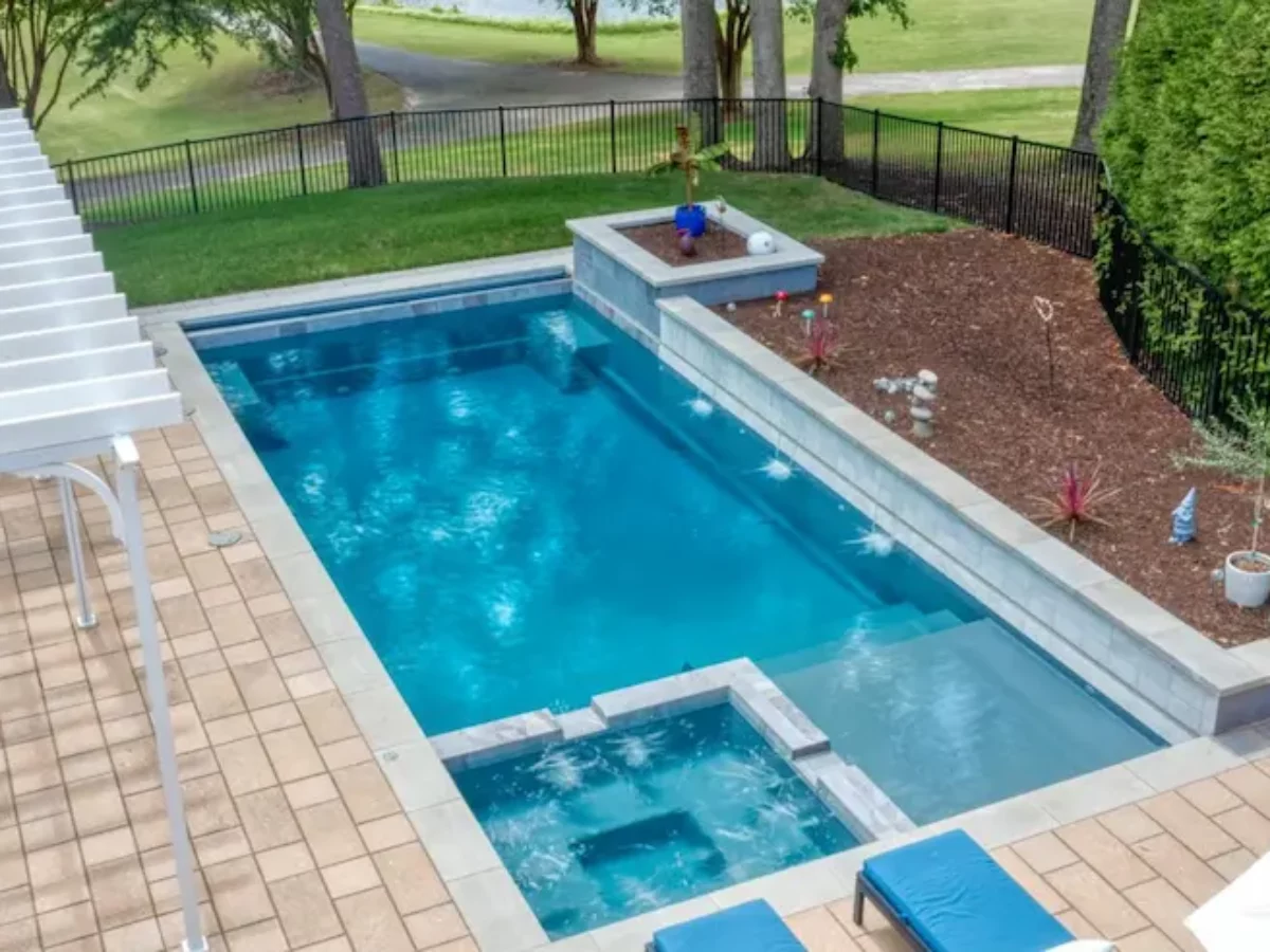 installing your own fiberglass pool