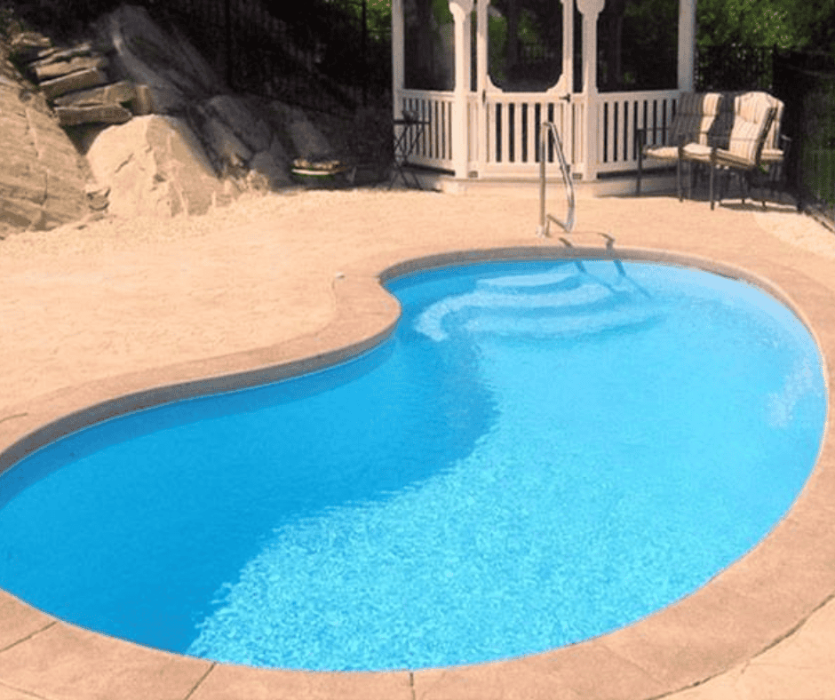 islander model Glimmerglass pools